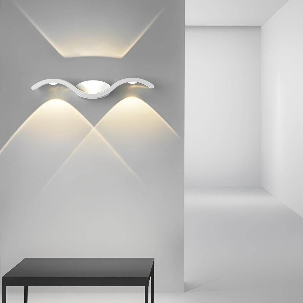 Black Die-Cast Aluminium Outdoor Wall Sconce — Warm White Up Down Beam