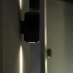 Die-Cast Aluminium Outdoor Wall Lantern — Up Down Dual Beam White LED