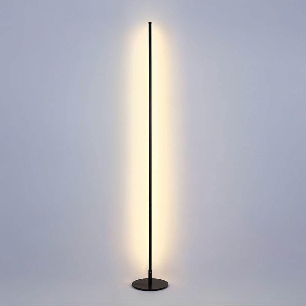 Solar Black Aluminium Linear Outdoor Floor Lamp — IP65 LED Garden Light